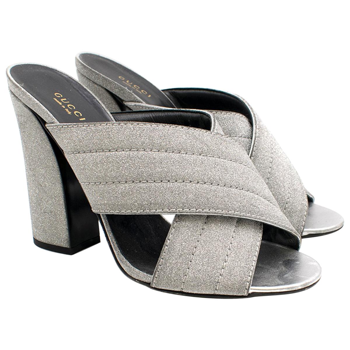 Gucci Webby Metallic Silver Mules Size 41 at 1stDibs | gucci webby mules