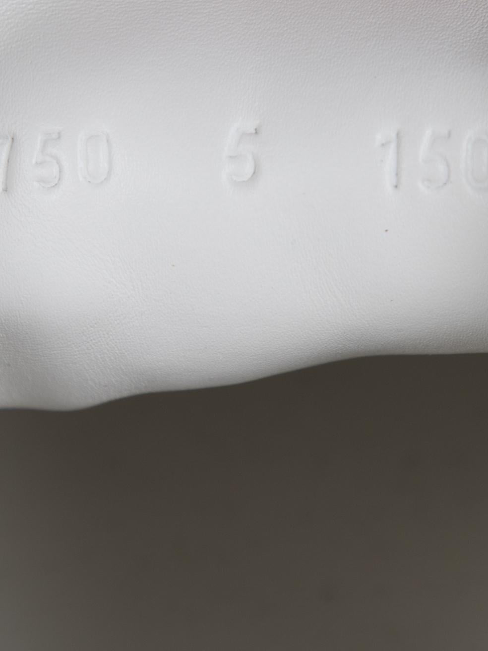 Gucci White Ace Leather Trainers Size IT 38 For Sale 1