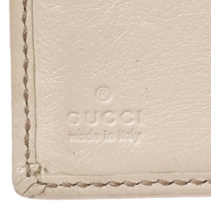 Gucci White/Beige GG Canvas and Leather G Bit Flap Continental Wallet In Fair Condition In Dubai, Al Qouz 2