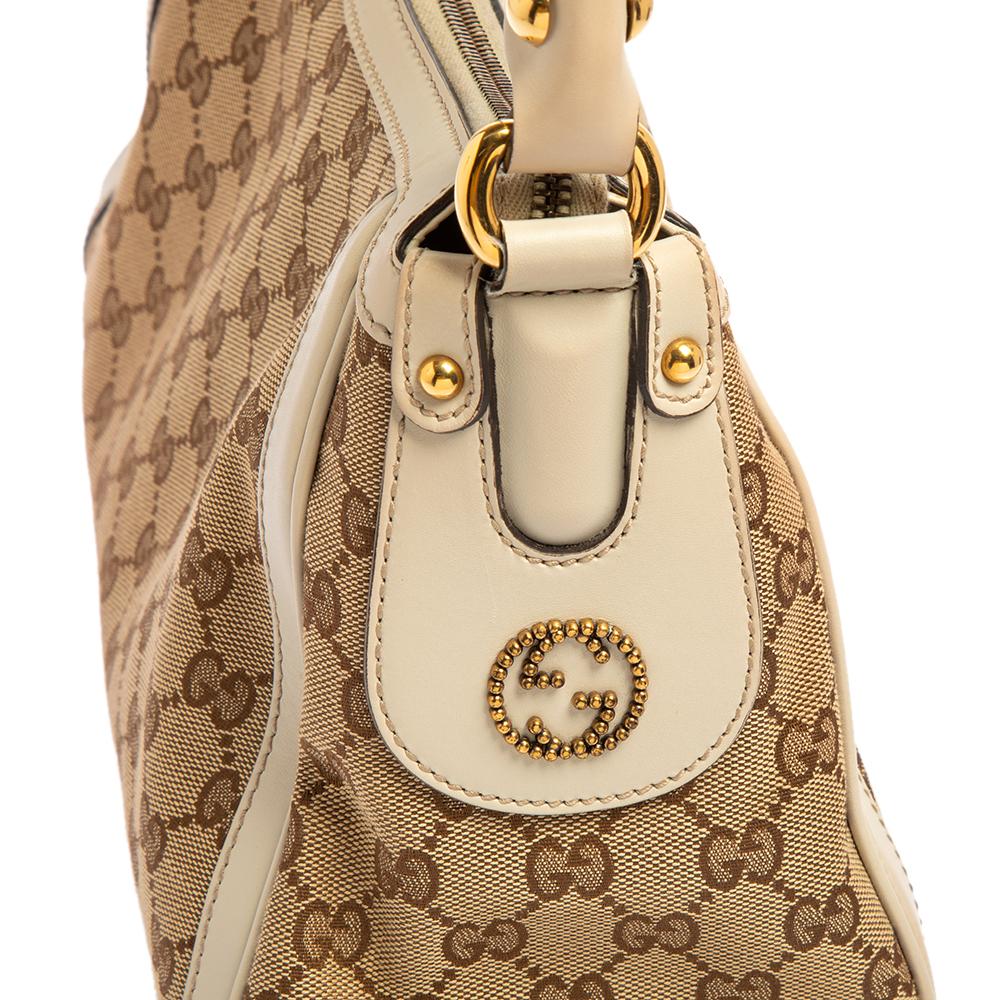 Gucci White/Beige GG Canvas and Leather Scarlett Hobo In Good Condition In Dubai, Al Qouz 2