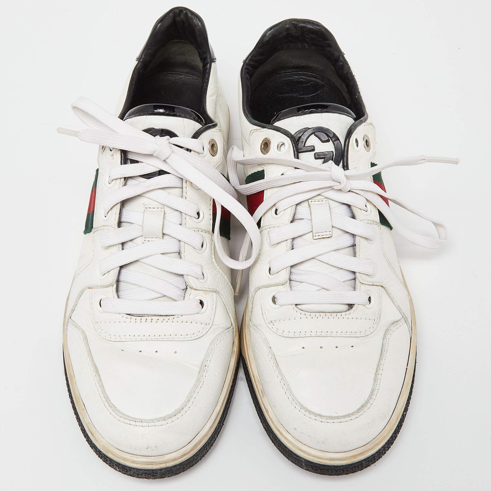 Gucci White/Black Leather Ace Web Detail Low Top Sneakers Size 39 In Fair Condition For Sale In Dubai, Al Qouz 2