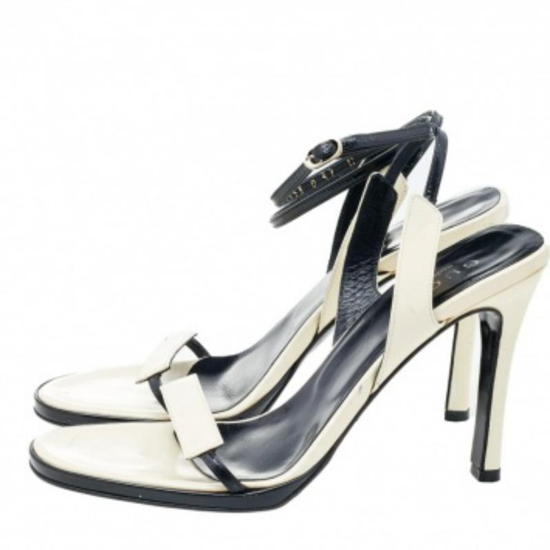 Donna Gucci Sandali alla caviglia in pelle bianca/nera misura 37 in vendita