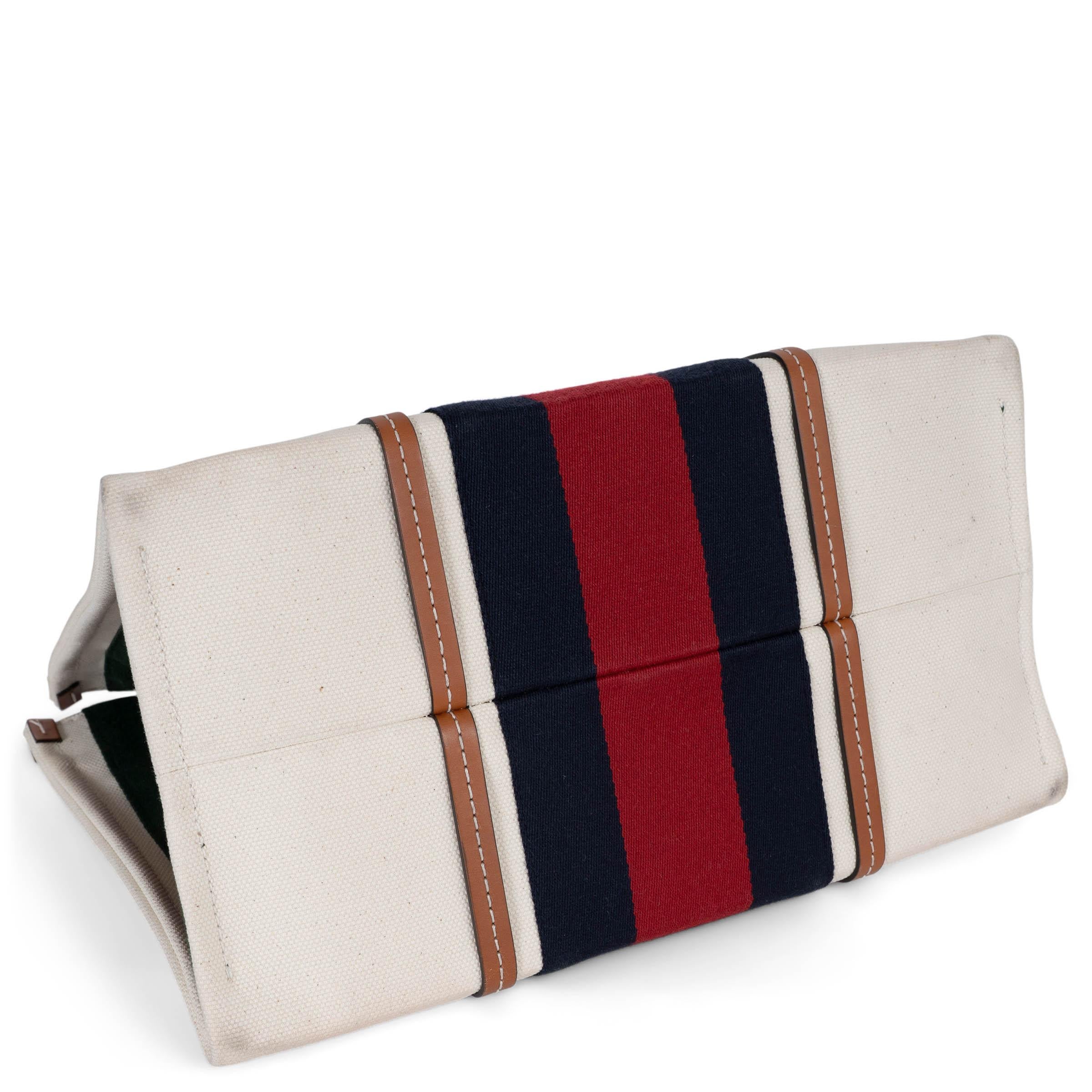 GUCCI white canvas 2023 INTERLOCKING G WEB MEDIUM Tote Bag In Good Condition For Sale In Zürich, CH