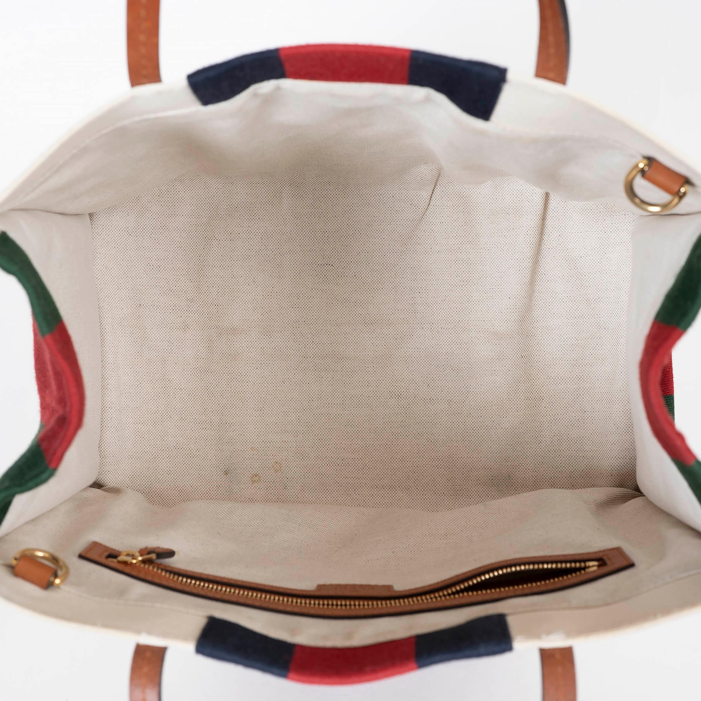 Women's GUCCI white canvas 2023 INTERLOCKING G WEB MEDIUM Tote Bag For Sale