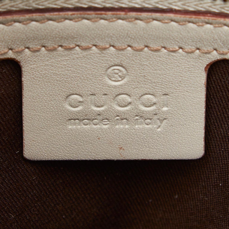 Gucci White Canvas Shoulder Bag For Sale at 1stDibs