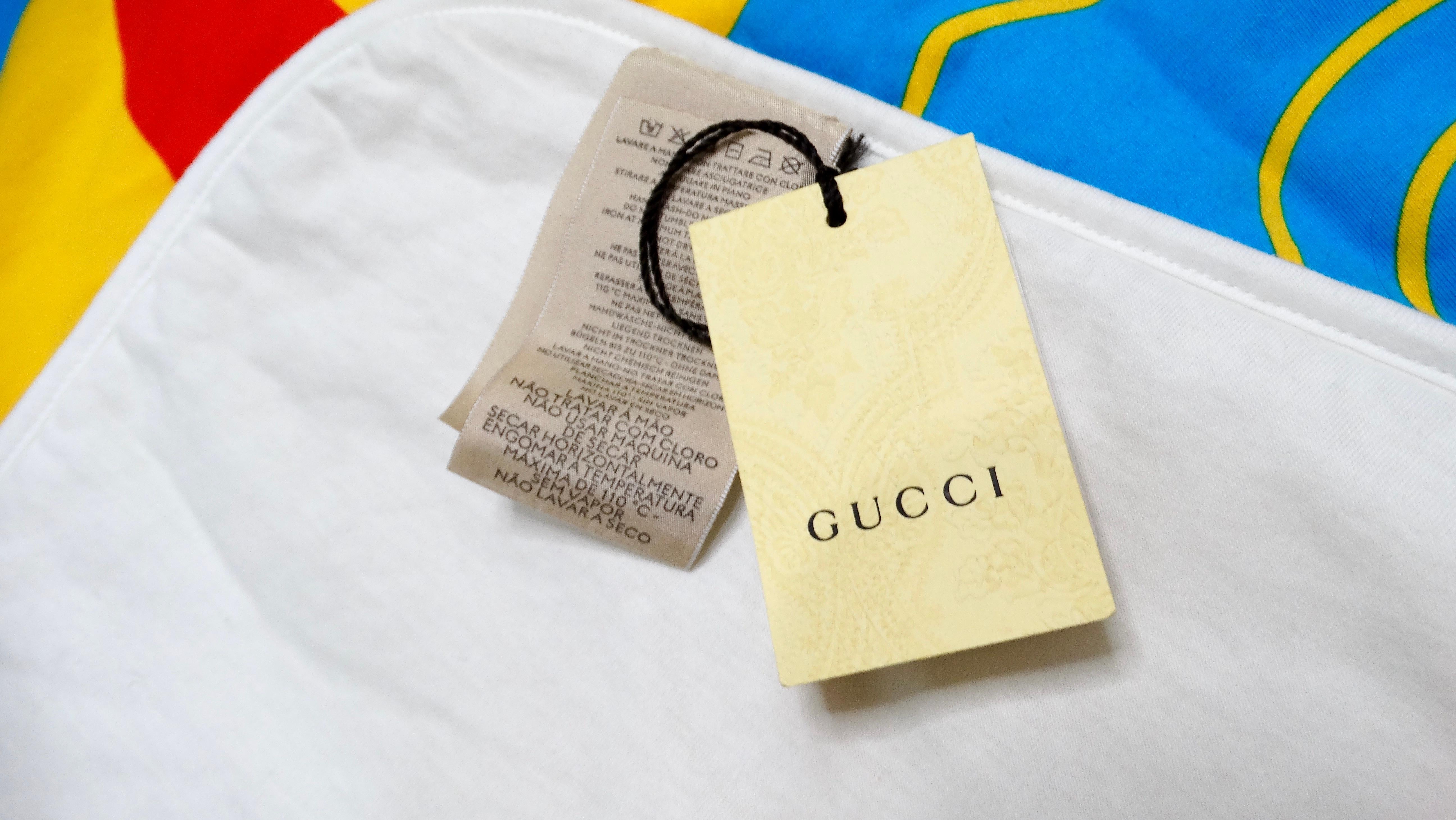 Gucci Weiß Baumwolle Bright GG Logo Print Babydecke für Damen oder Herren im Angebot