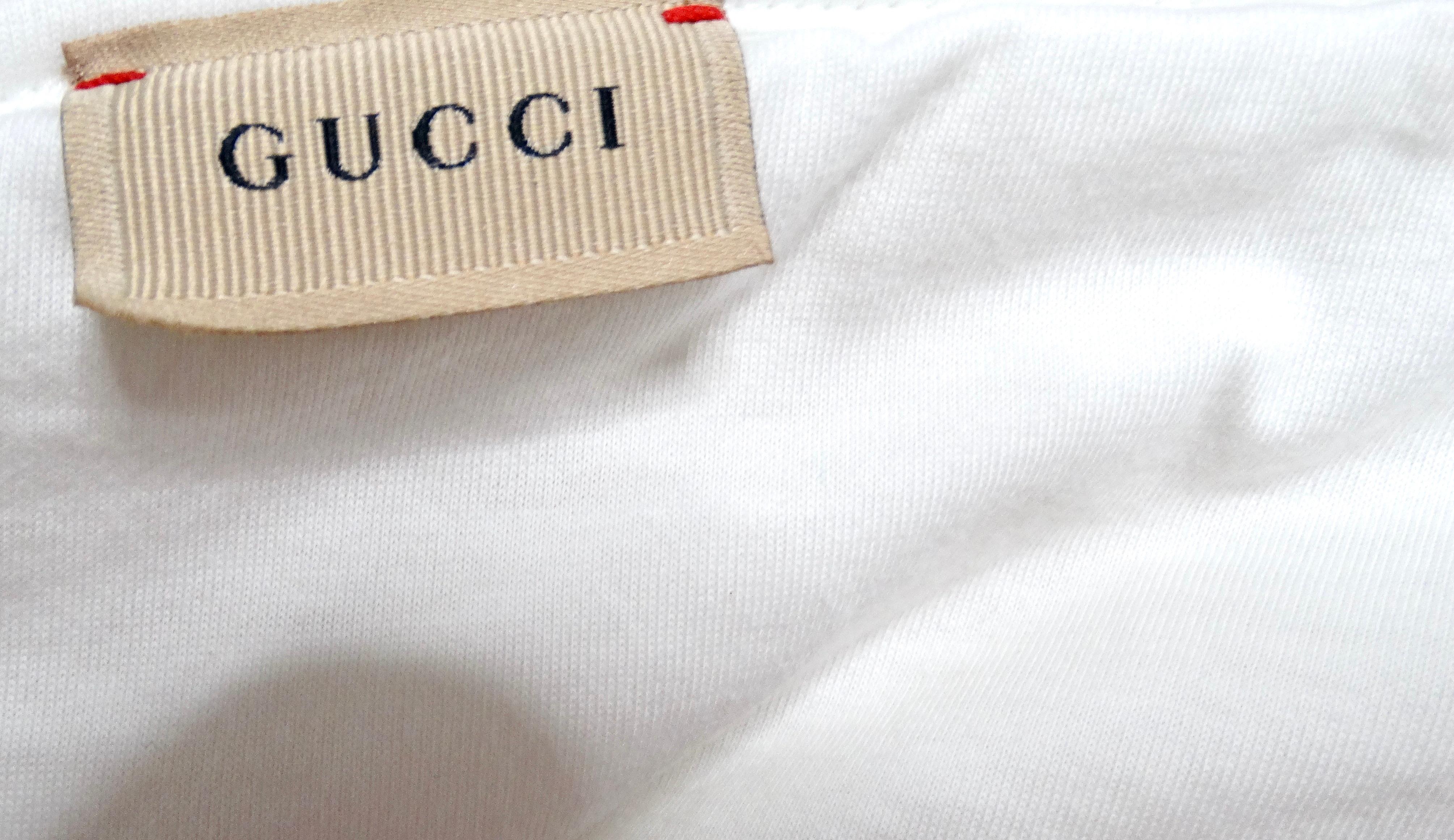 Gucci Weiß Baumwolle Bright GG Logo Print Babydecke im Angebot 1
