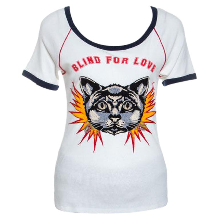 Gucci White Cotton Cat Applique Detail Blind For Love T-shirt S at 1stDibs