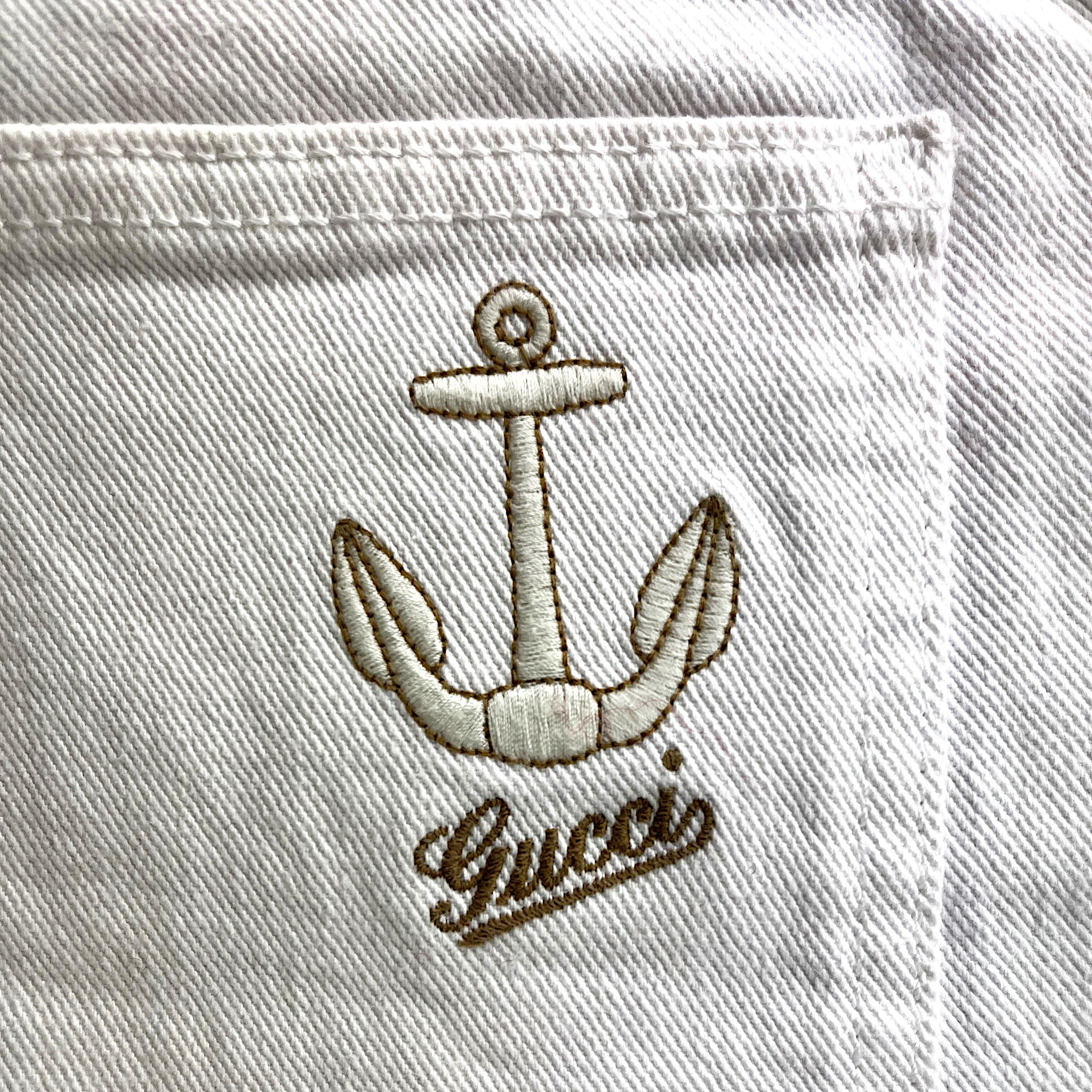 gucci shorts white