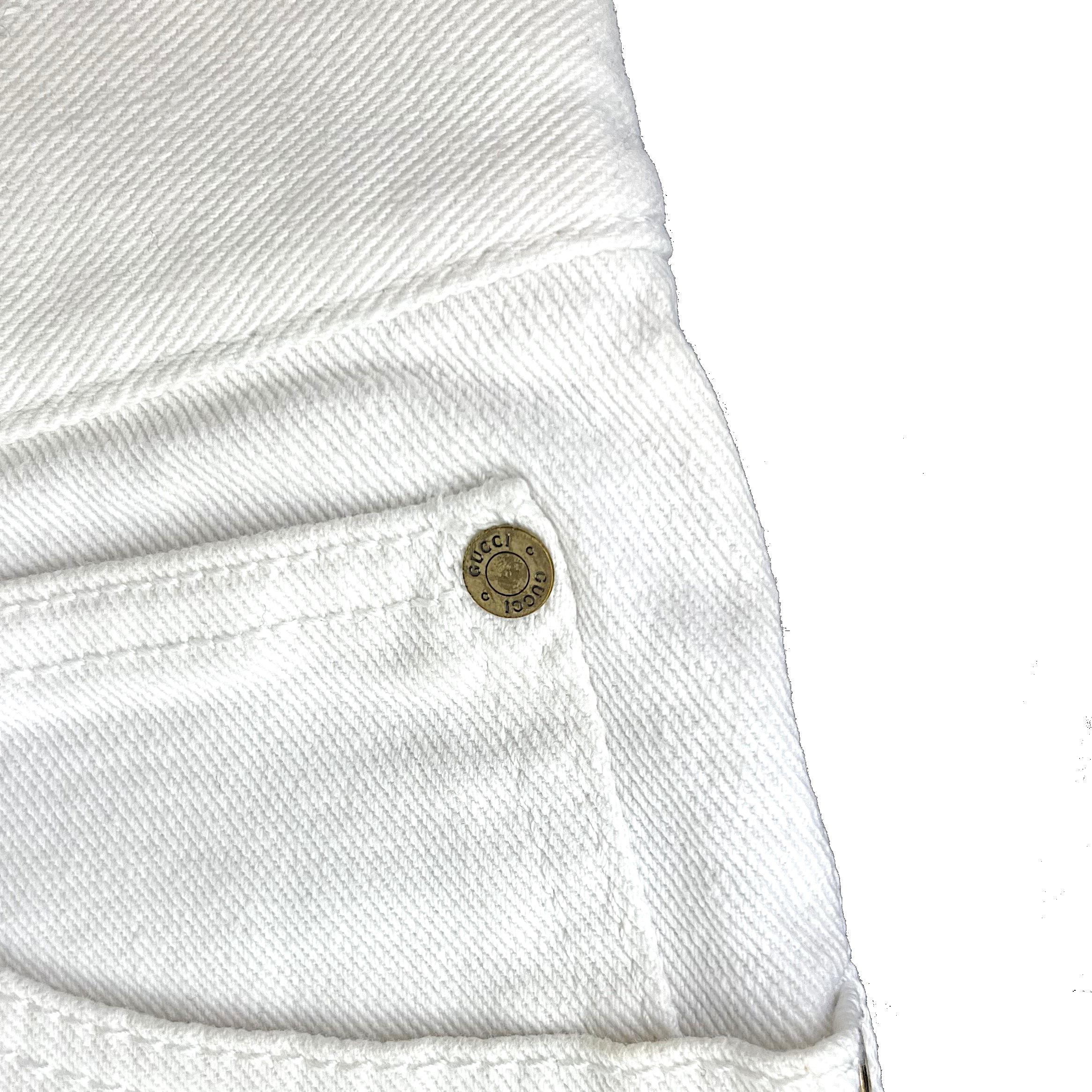Gray GUCCI - White Denim Low-Waist Hot Pants Embroidered with Anchor  Size 2US 34EU