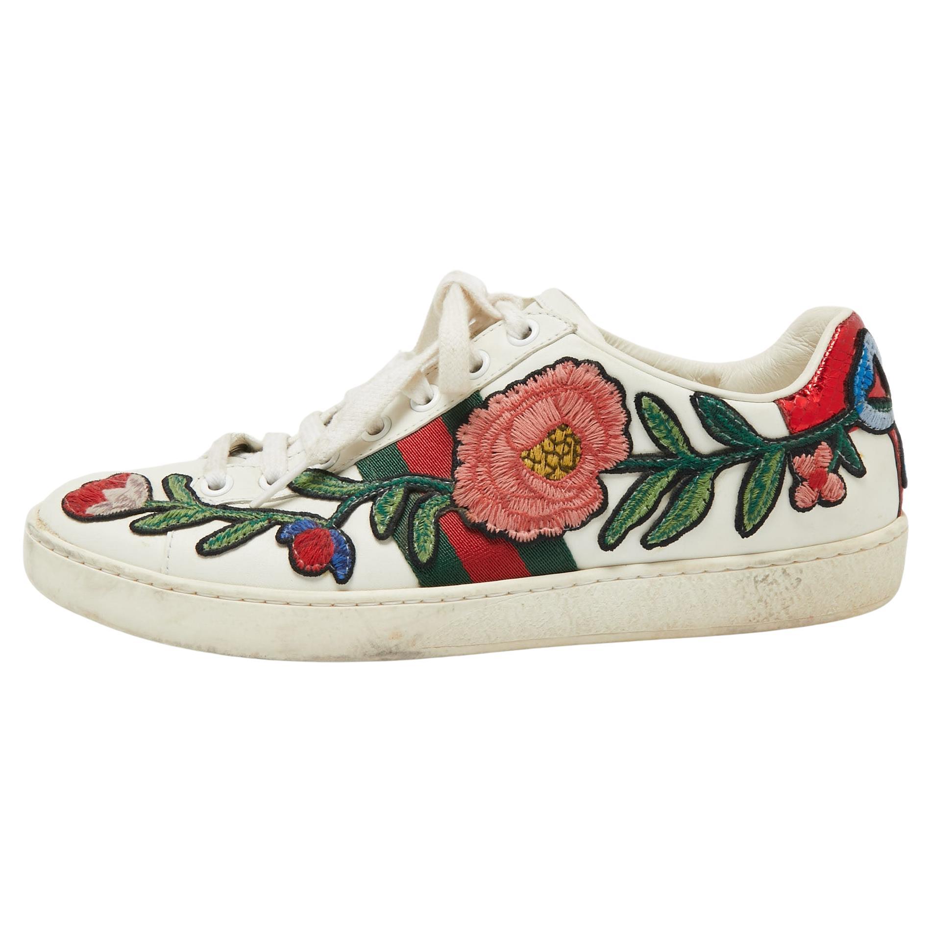 Gucci White Floral Embroidered Leather Ace Low Top Sneakers Size 36.5 For  Sale at 1stDibs