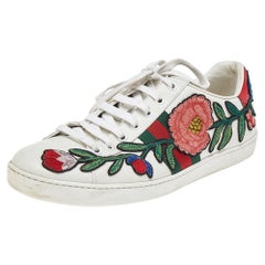 Gucci White Floral Embroidered Leather Ace Low Top Sneakers size 40.5