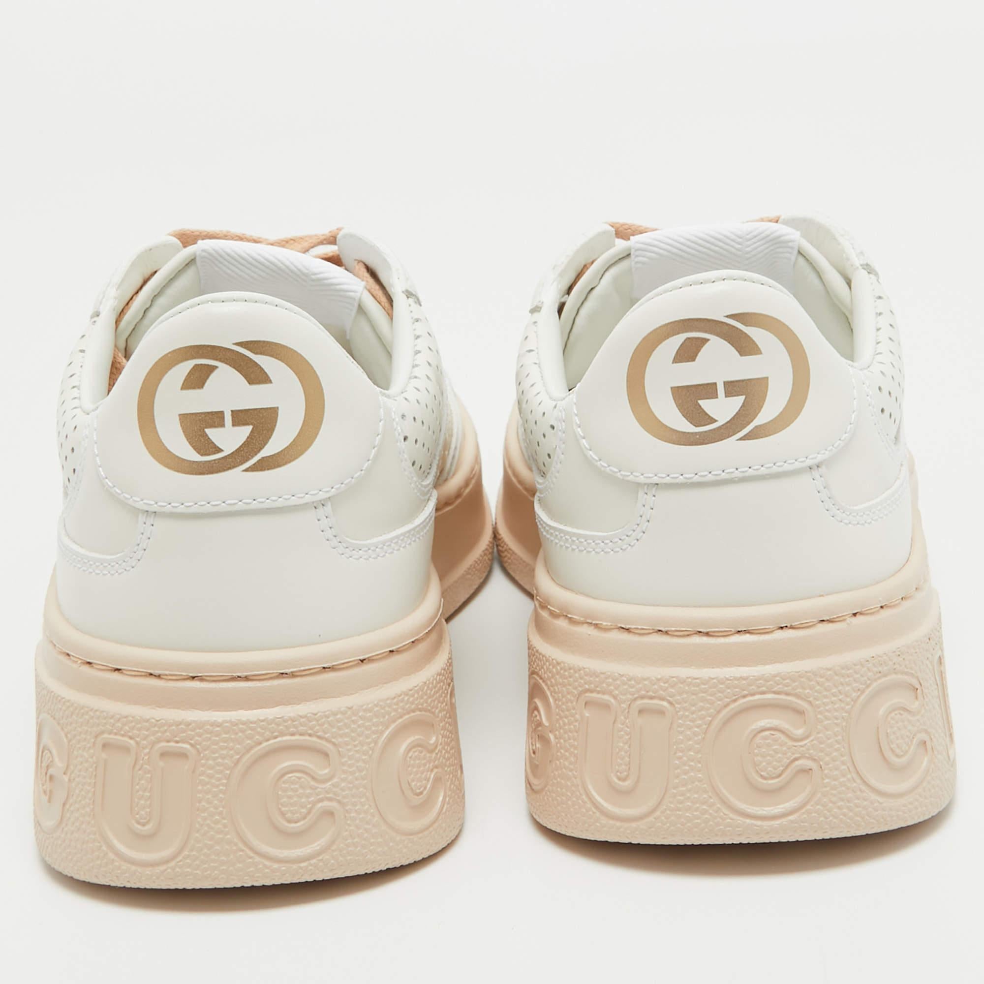 Women's Gucci White GG Embossed Leather Low Top Sneakers Size 37