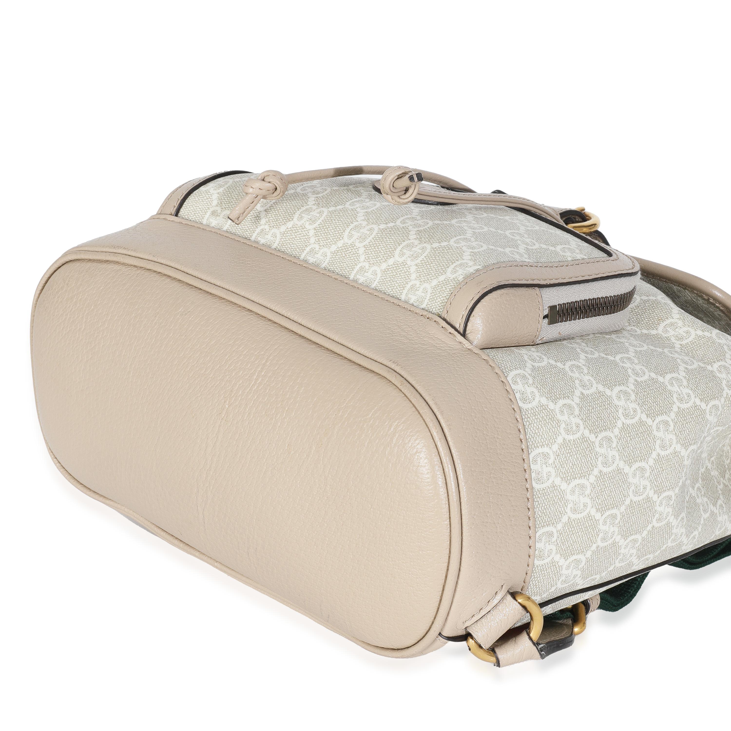 Gucci White GG Supreme Monogram Azalea Calfskin Retro Interlocking G Buckle Back Pour femmes en vente