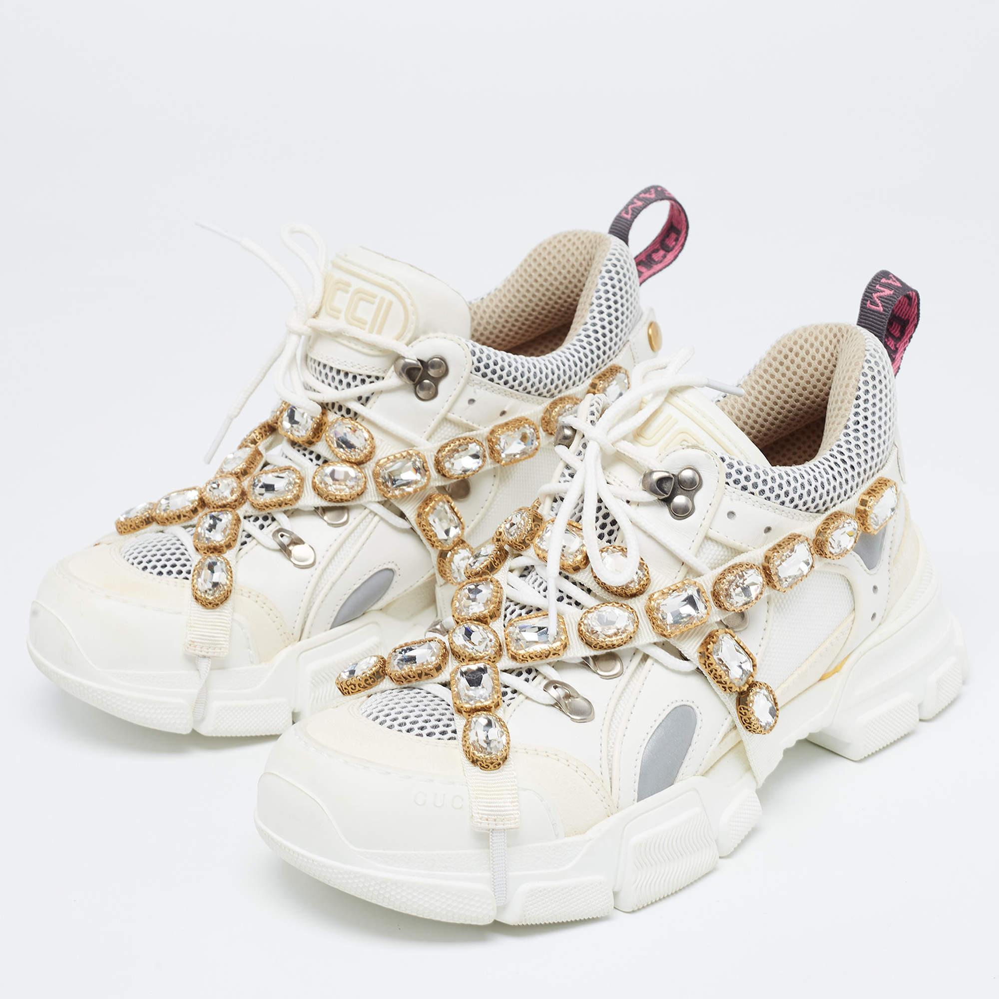 Gucci White/Grey Mesh and Leather Crystal Embellished Flashtrek Sneakers Size 40 For Sale 4