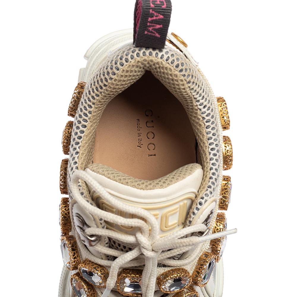 Gucci White/Grey Mesh And Leather Flashtrek Sneakers Size 35.5 In Good Condition In Dubai, Al Qouz 2