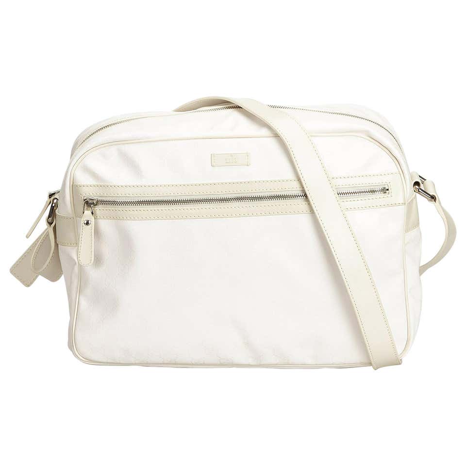 Vintage Gucci Crossbody Bags and Messenger Bags - 140 For Sale at 1stdibs
