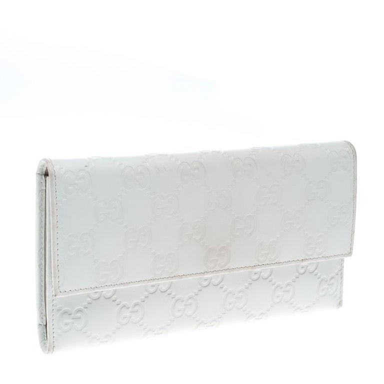 Gucci White Guccissima Leather Trifold Wallet For Sale at 1stDibs