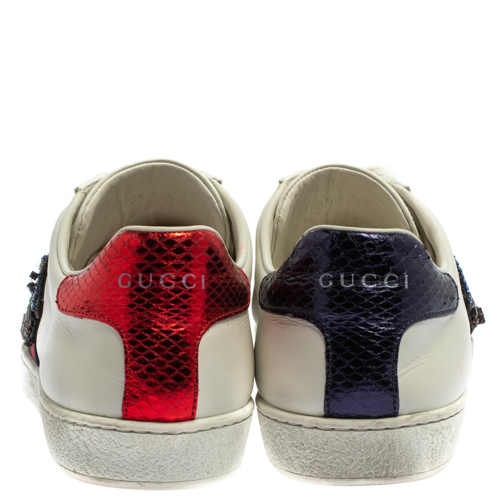 Gucci White Leather Ace Snake Crystal Embellished Low Top Sneakers Size 38.5 In Good Condition In Dubai, Al Qouz 2
