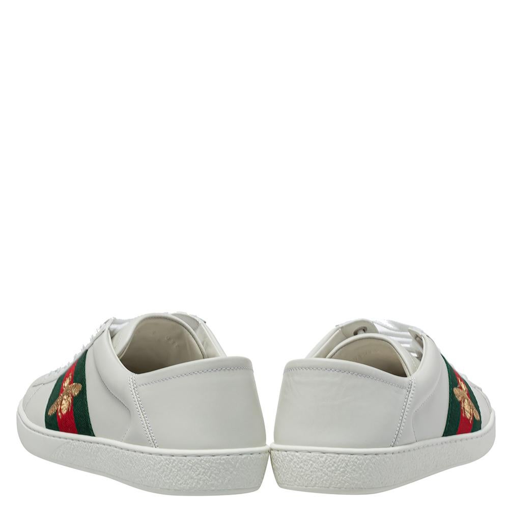 Gucci White Leather Ace Web Low Top Sneakers Size 40 In New Condition In Dubai, Al Qouz 2