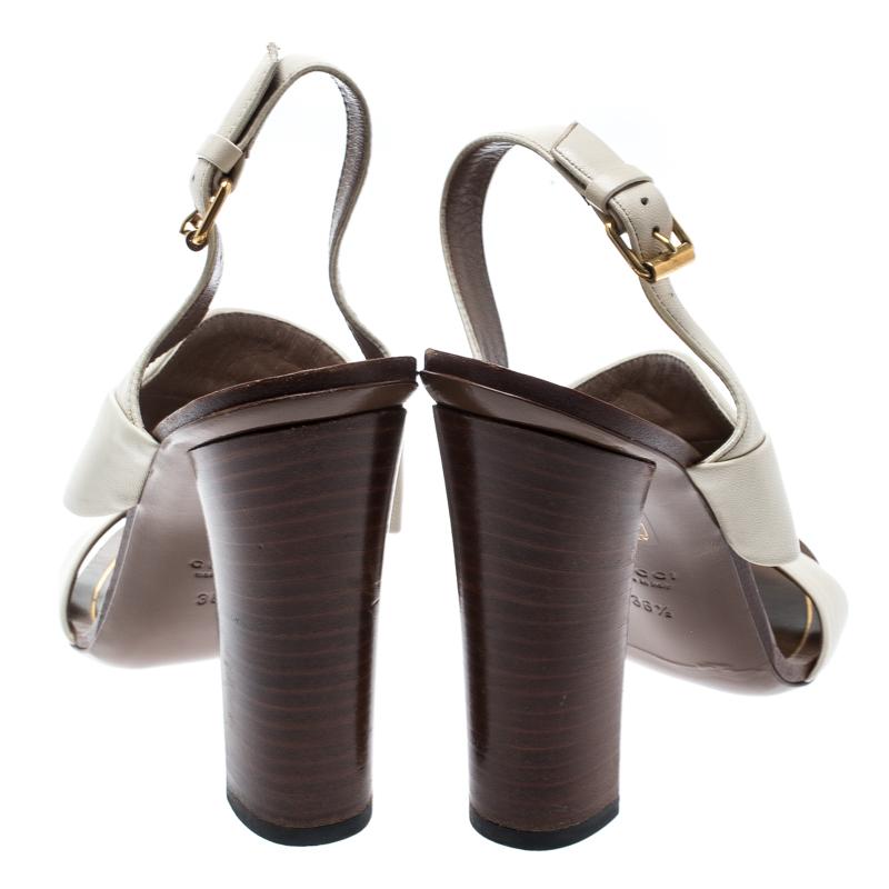 Gucci White Leather Alyssa Horsebit Ankle Strap Sandals Size 36.5 In Good Condition In Dubai, Al Qouz 2