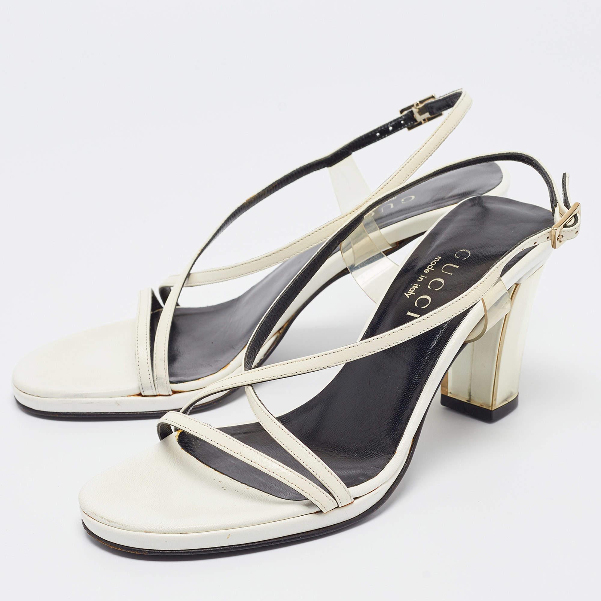 Gucci Sandalias blancas de piel y PVC tamaño 35.5 Blanco en venta