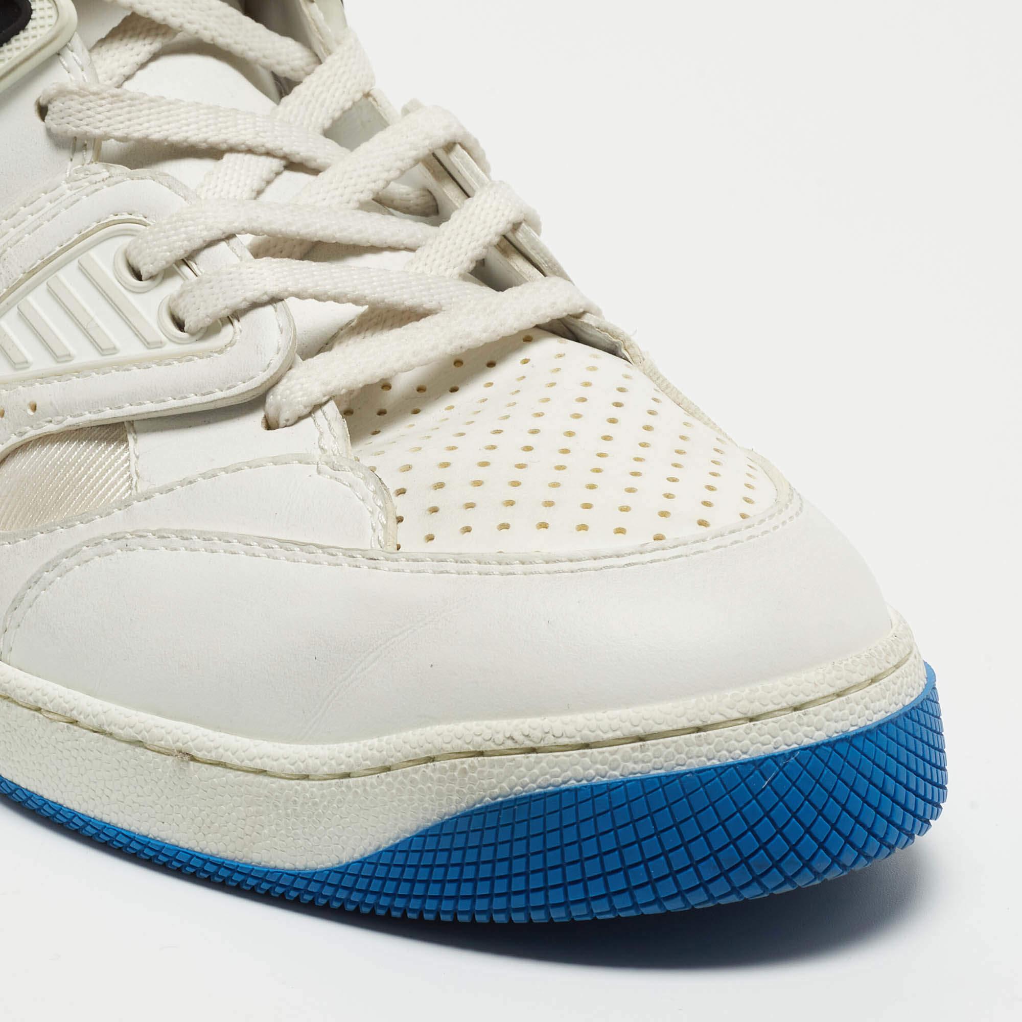 Uomo Sneakers alte da basket in pelle bianca di Gucci in vendita