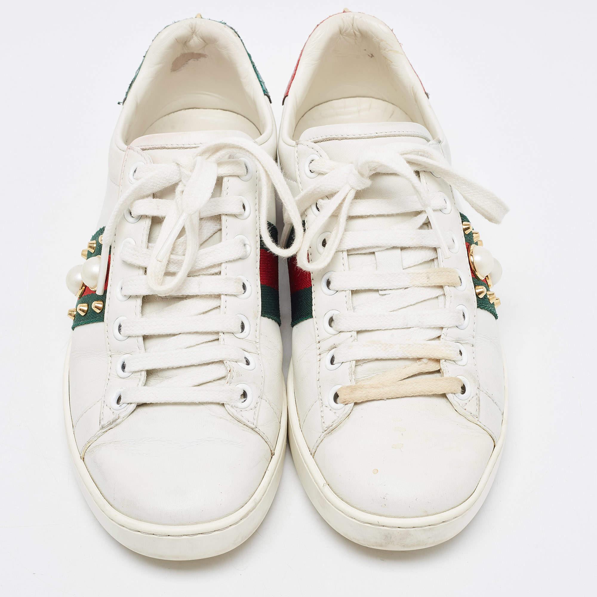 Women's Gucci White Leather Faux Pearl Embellished Ace Low Top Sneakers Size 35 For Sale