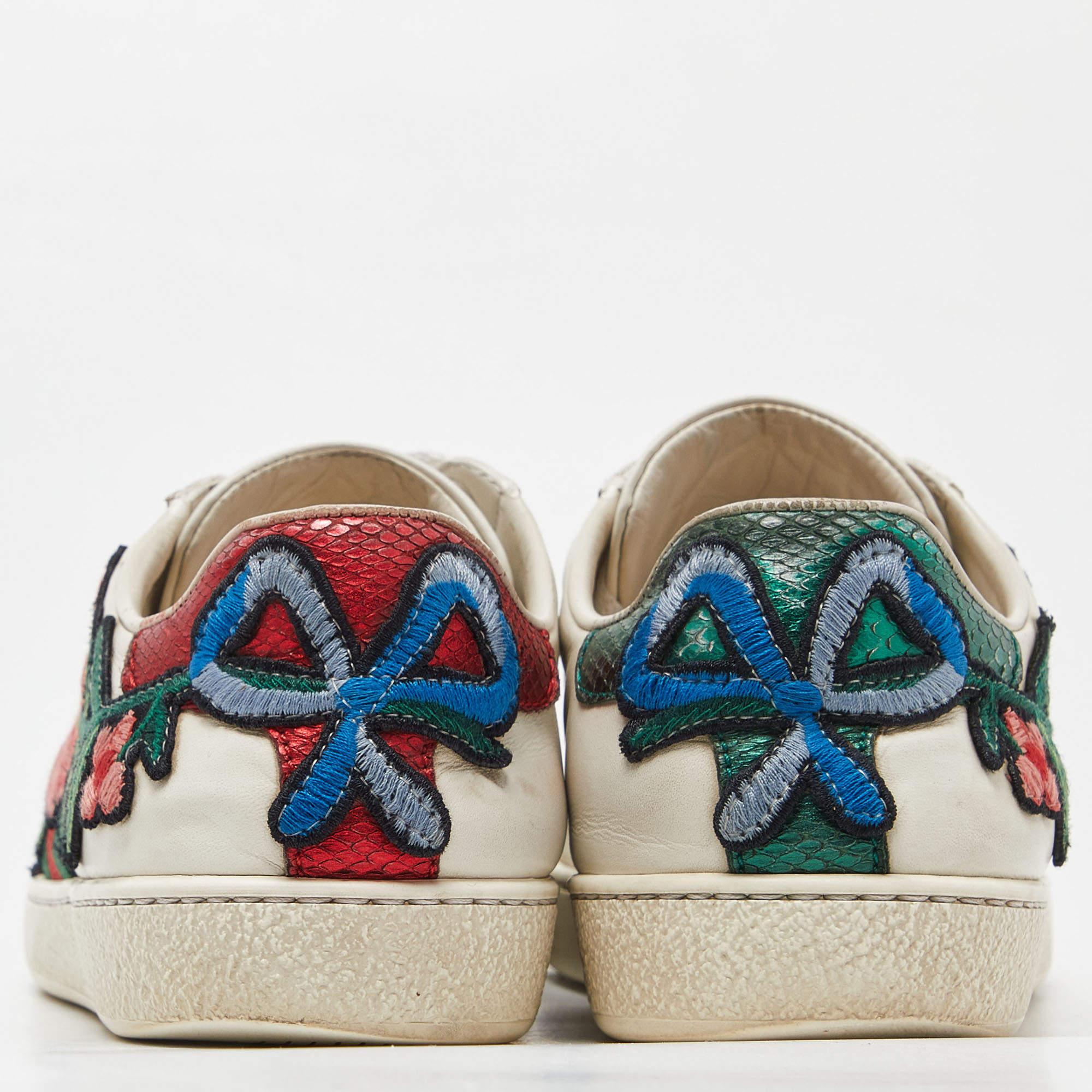 Gucci White Leather Floral Embroidered Ace Sneakers Size 35 For Sale 1