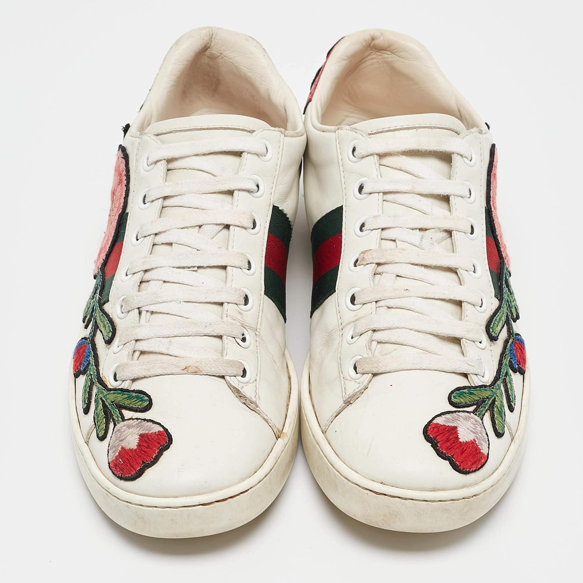 Gucci White Leather Floral Embroidered Ace Sneakers Size 37 In Fair Condition In Dubai, Al Qouz 2