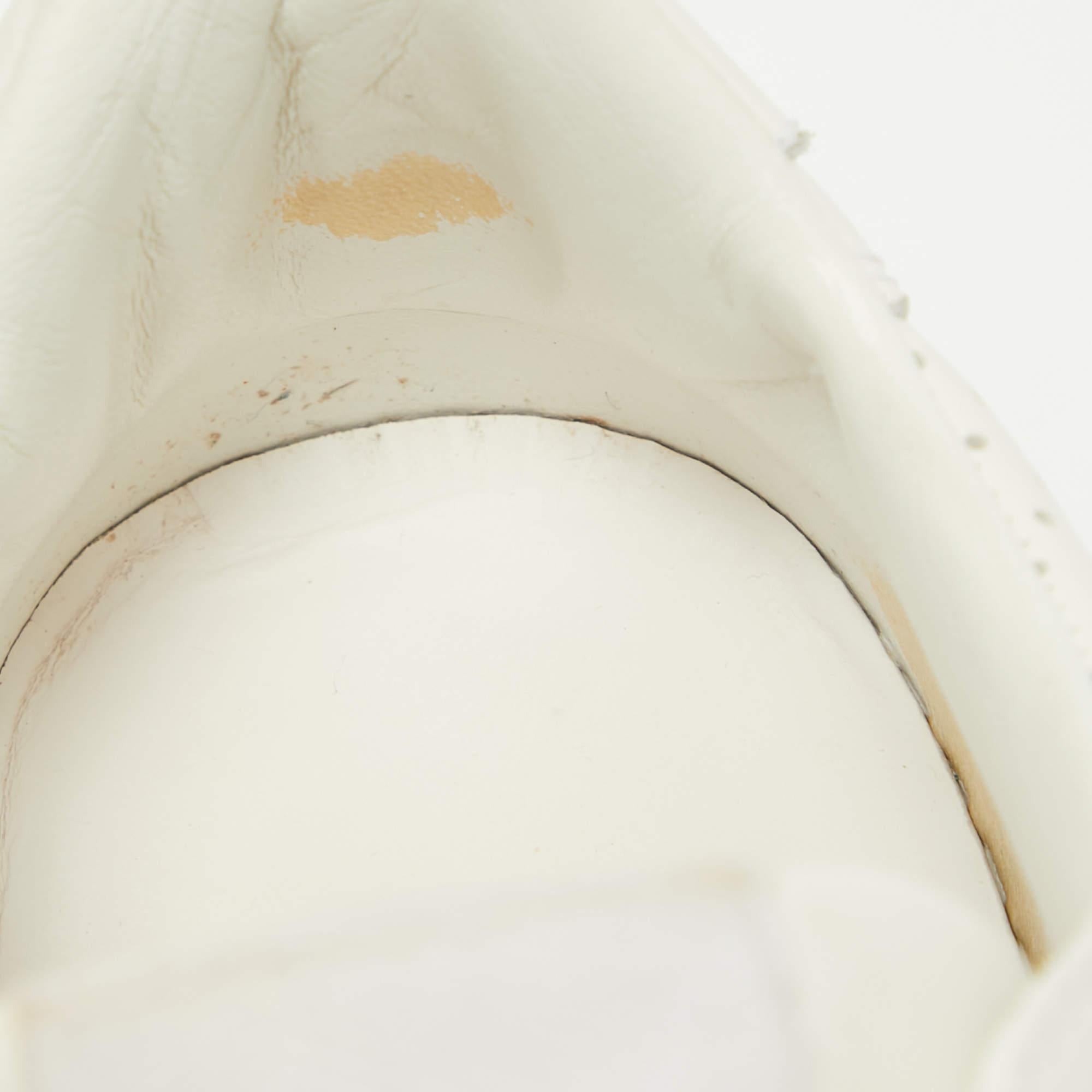 Gucci White Leather GG Embossed Perforated Leather Trainers Sneakers Size 36 2