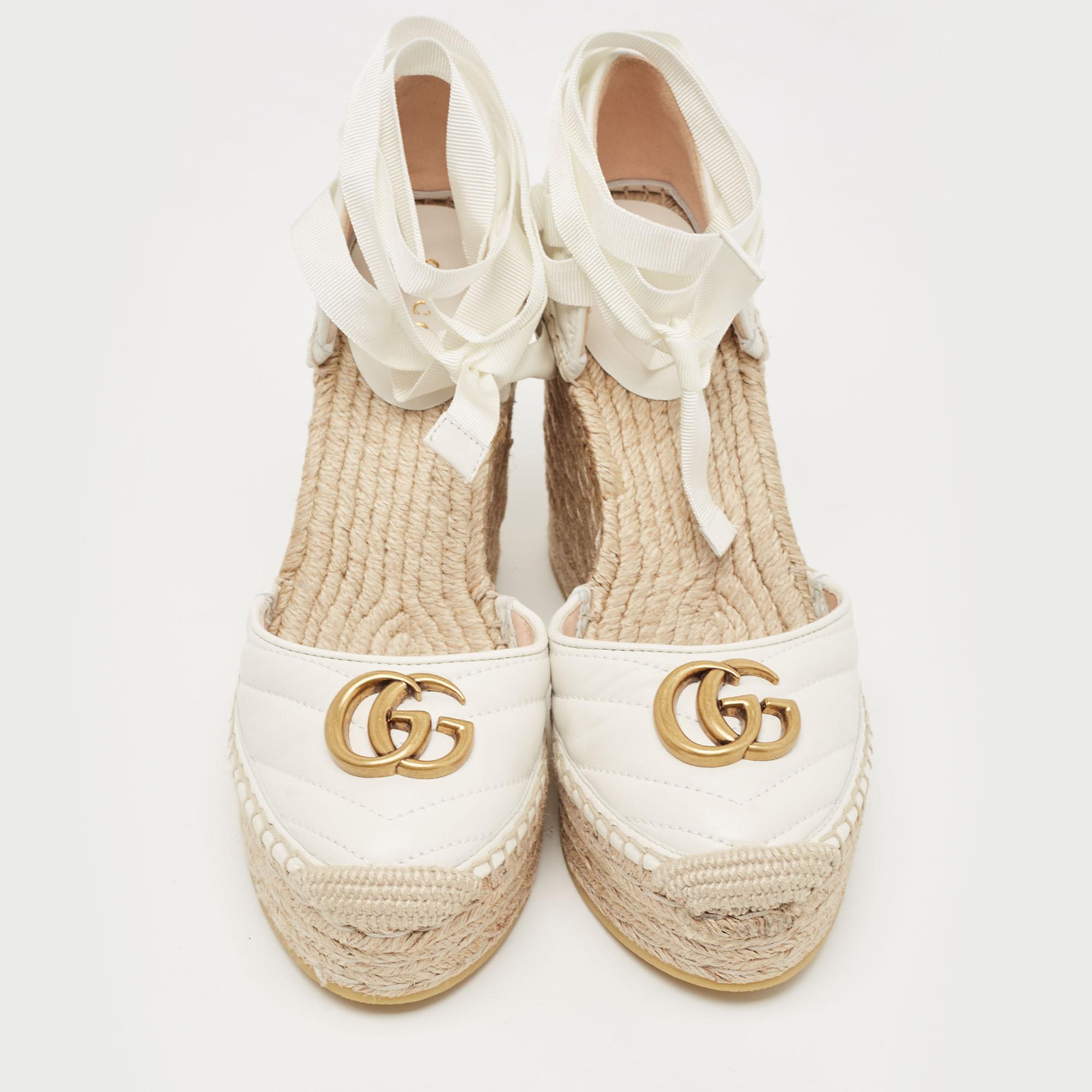 To elevate your style, Gucci brings you this pair of espadrilles that speak nothing but luxury. They've been crafted from leather and detailed with the GG logo on the uppers. The comfort-filled sandals are easy to wear and they are just the right