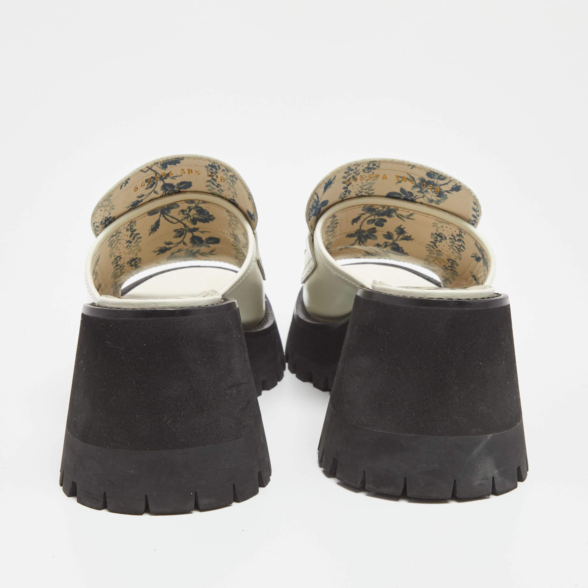 Gucci White Leather Harald Horsebit Platform Slide Sandals Size 38.5 In Good Condition In Dubai, Al Qouz 2