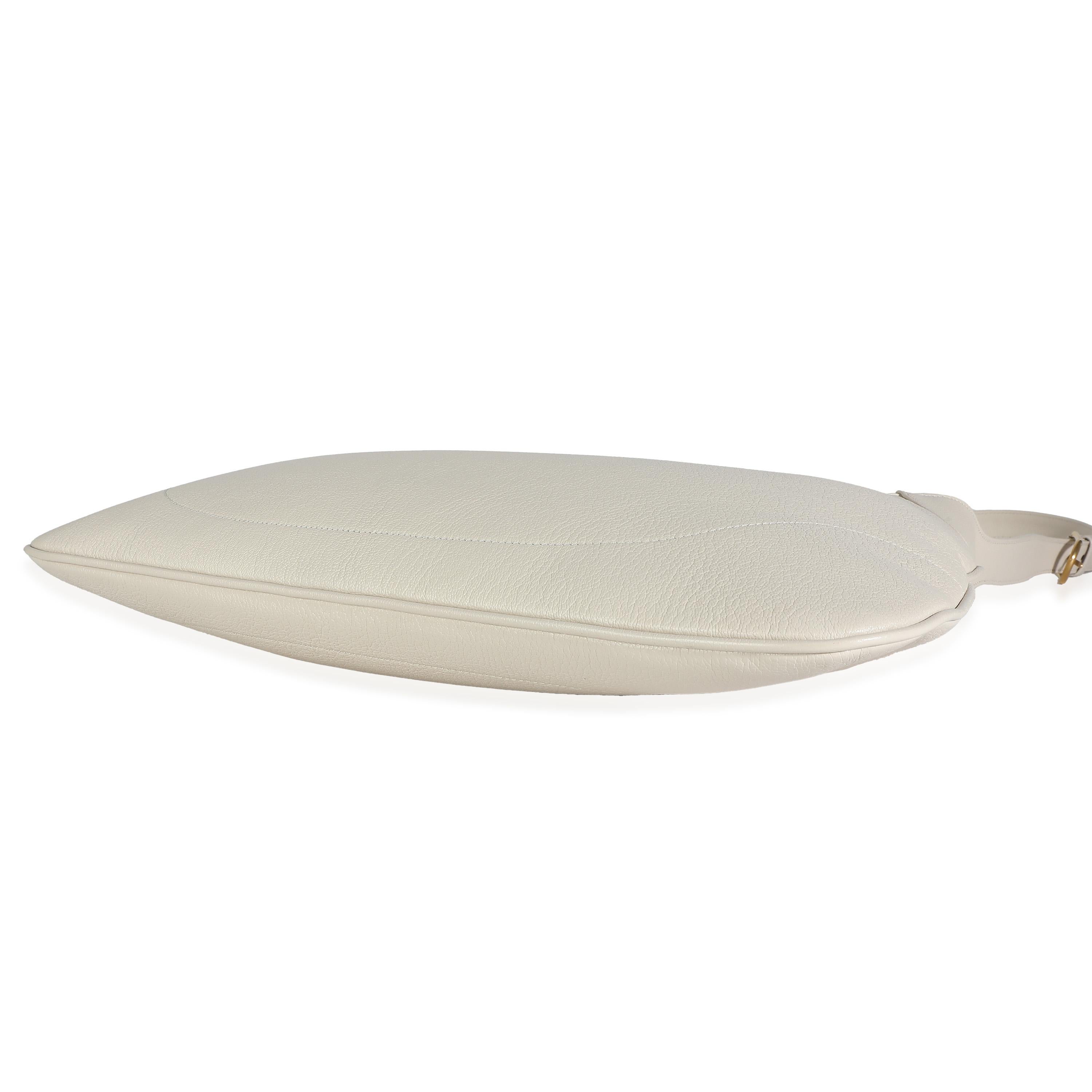 Gucci grand sac hobo Aphrodite en cuir blanc Excellent état - En vente à New York, NY