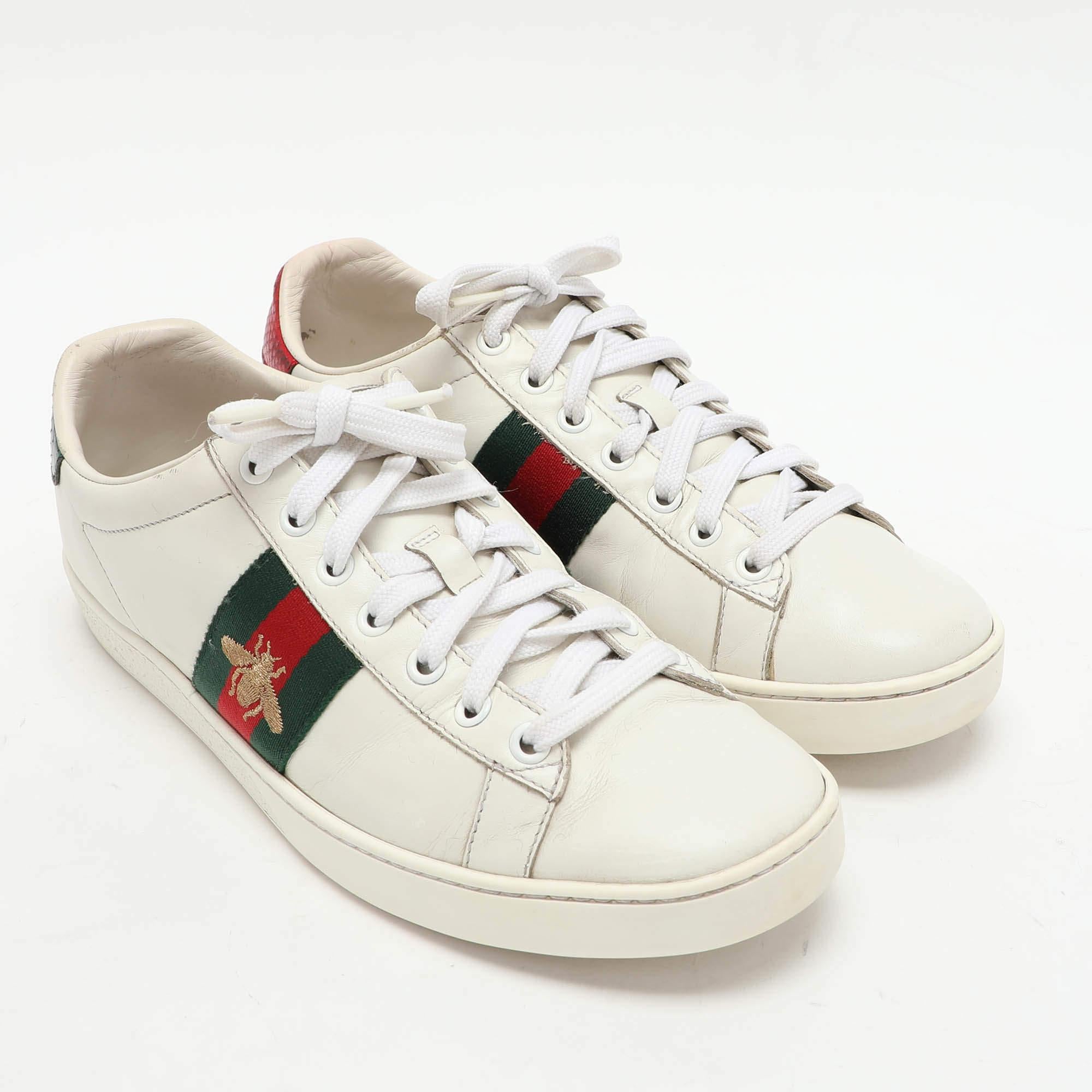 Women's Gucci White Leather Leather Ace Bee Embroidered Low Top Sneakers Size 39 For Sale