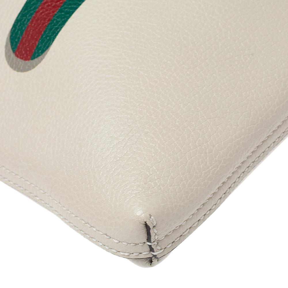 Gucci White Leather Logo Porforlio Pouch 3