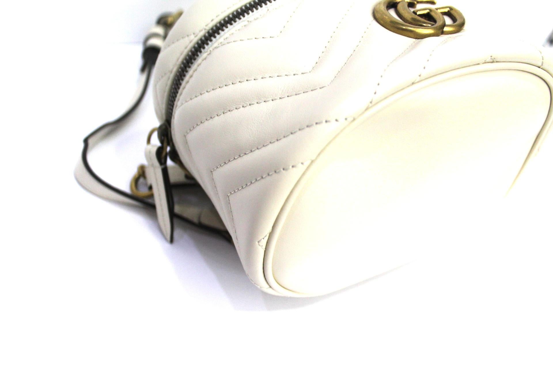 Women's Gucci White Leather Marmont Bachpack