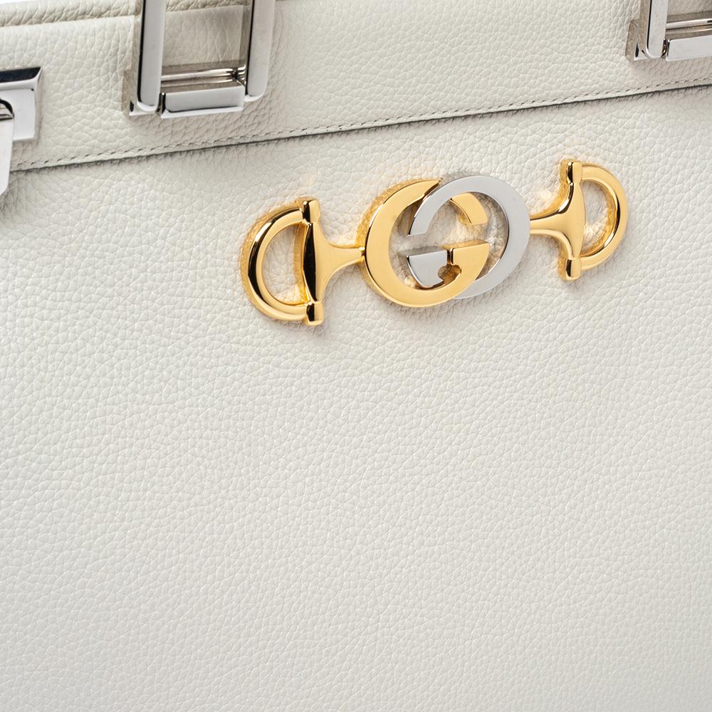 Gucci Medium Zumi-Tasche aus weißem Leder im Zustand „Gut“ in Dubai, Al Qouz 2