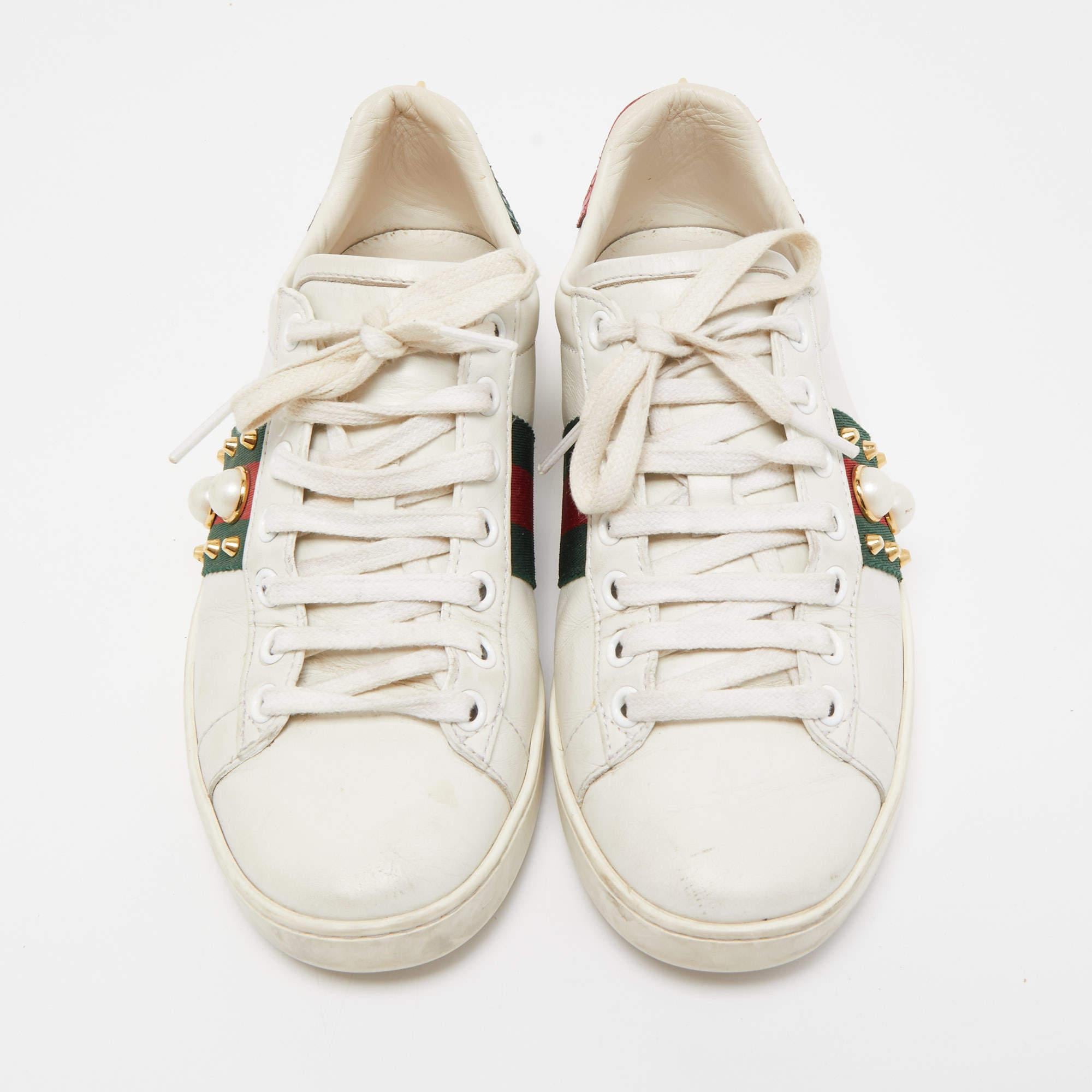 Gucci White Leather Pearl Embellished and Studded Ace Sneakers Size 35 In Good Condition In Dubai, Al Qouz 2