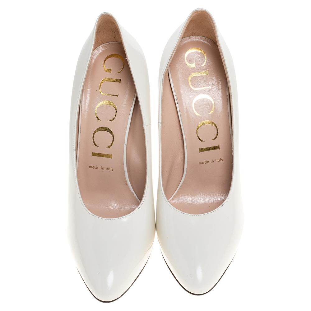 Gucci White Leather Pumps Size 39 In Excellent Condition In Dubai, Al Qouz 2