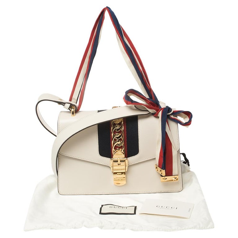 Gucci White Leather Small Web Chain Sylvie Shoulder Bag For Sale at 1stDibs