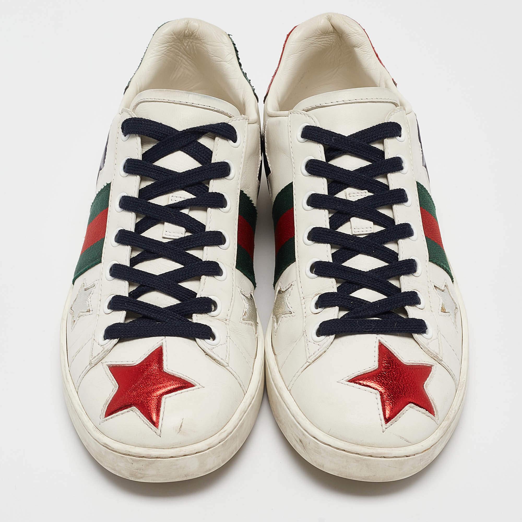 Gucci White Leather Star Ace Sneakers Size 38 In Good Condition In Dubai, Al Qouz 2