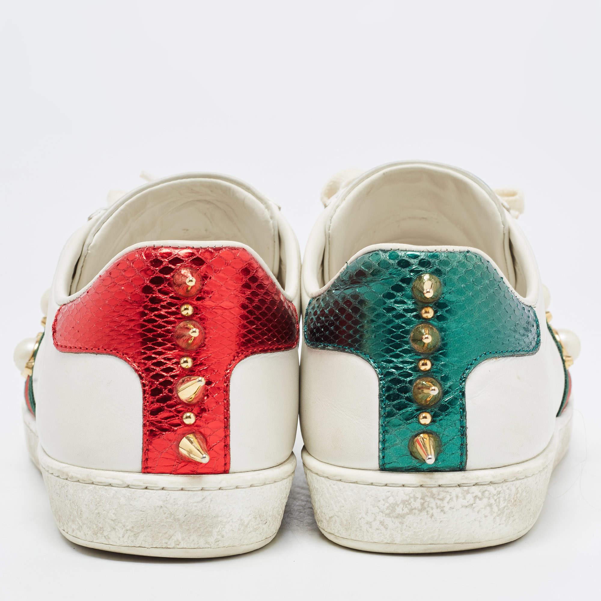 Gucci White Leather Web Ace Low Top Sneakers Size 37.5 In Good Condition For Sale In Dubai, Al Qouz 2