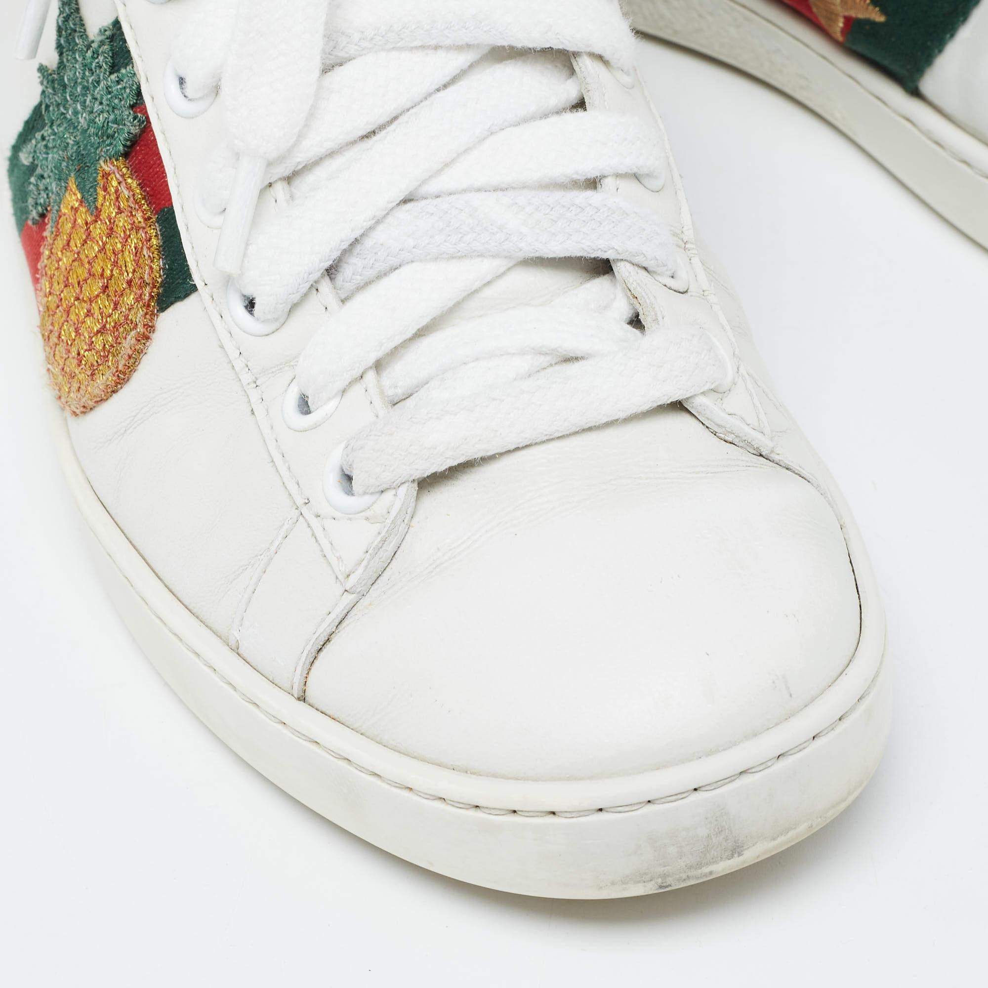 Gucci White Leather Web Ace Sneakers Size 34.5 For Sale 2