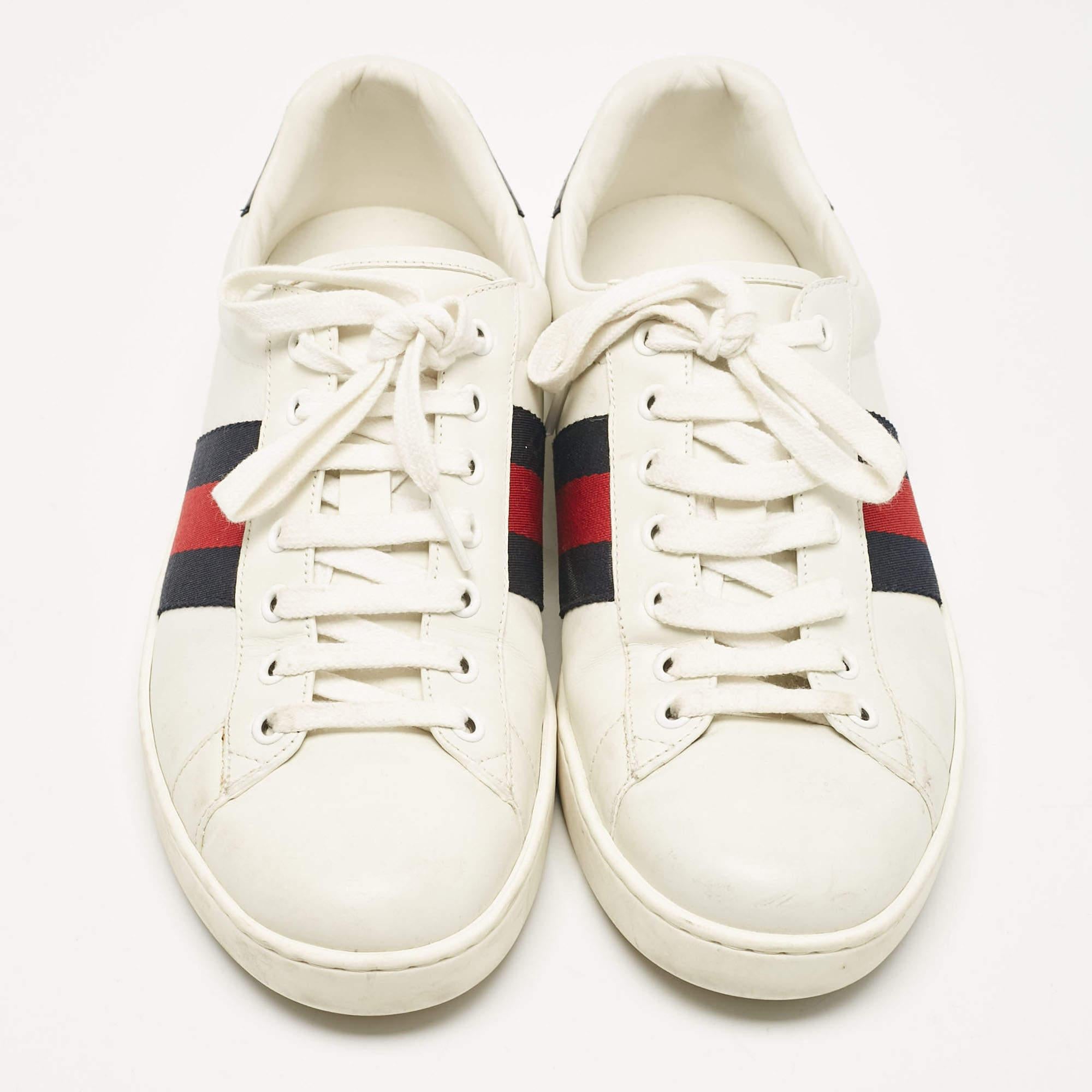 Gucci White Leather Web Ace Sneakers Size 42.5 In Good Condition In Dubai, Al Qouz 2