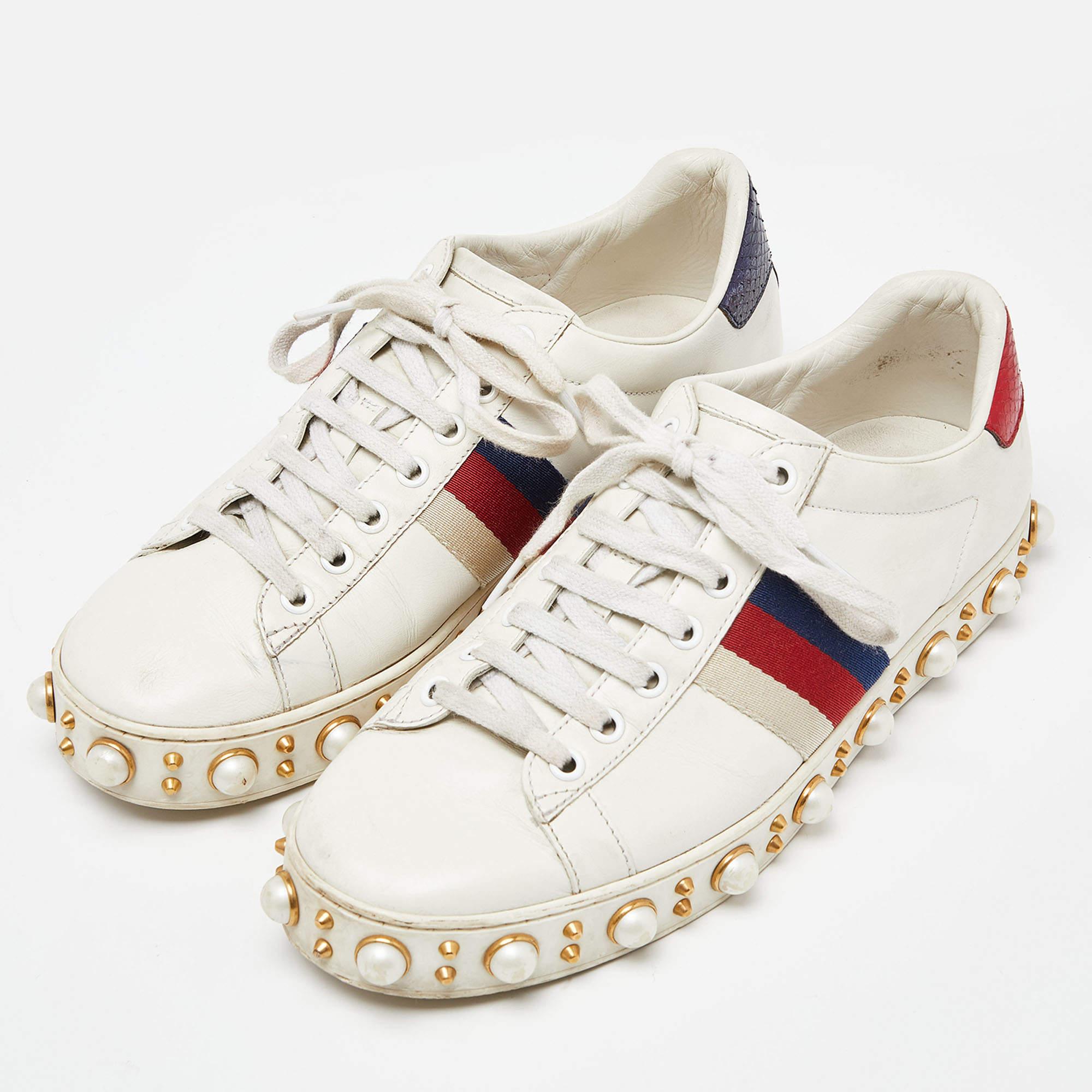 Gucci White Leather Web Detail New Ace Faux Pearl Embellished Low Top Sneakers S In Fair Condition For Sale In Dubai, Al Qouz 2
