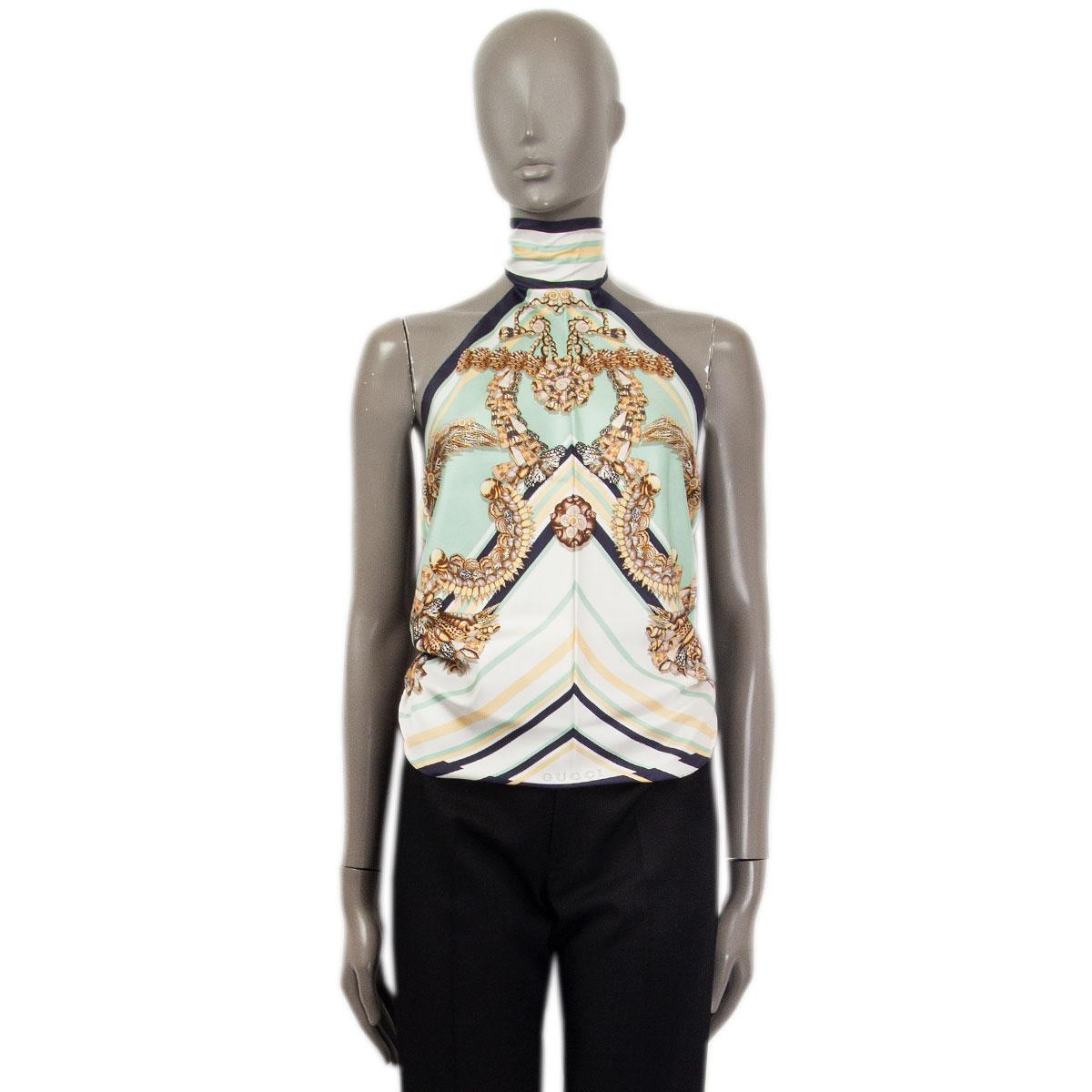 100% authentisches Gucci Schal Neckholder-Top aus marineblauer, mintfarbener, weißer, vanillefarbener, brauner und grauer Seide mit Muscheldruck (100%). Wurde getragen und ist in praktisch neuem Zustand. Wird mit Box geliefert. 

Messungen
Tag