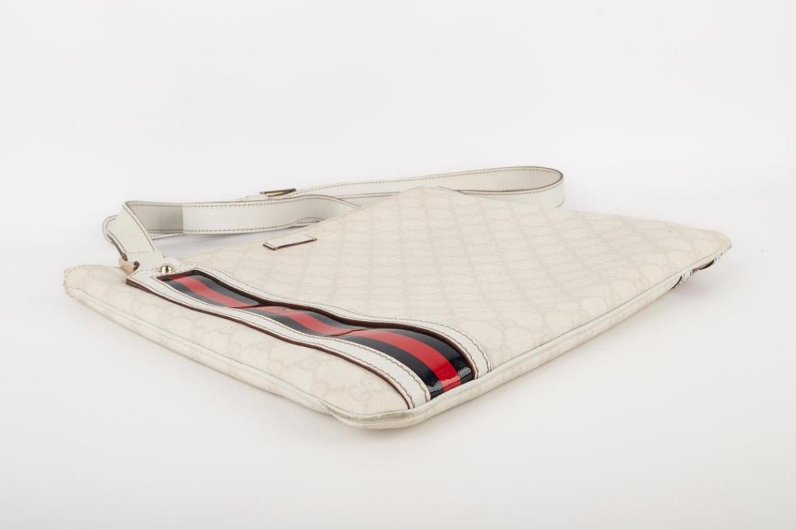 Women's Gucci White Monogramed Canvas Bag