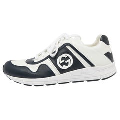Gucci Bianco/Blu navy in pelle con GG intrecciate, scarpe da ginnastica basse taglia 44,5