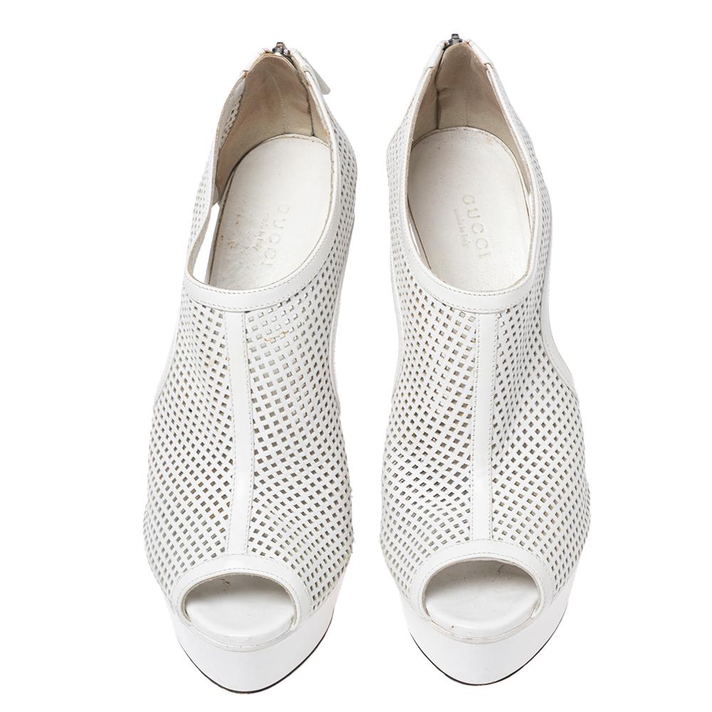 Gray Gucci White Perforated Leather Kim Platform Ankle Booties Size 38 For Sale